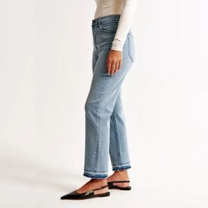 Abercrombie & Fitch Curve Love Ultra High Rise Ankle Straight Jeans